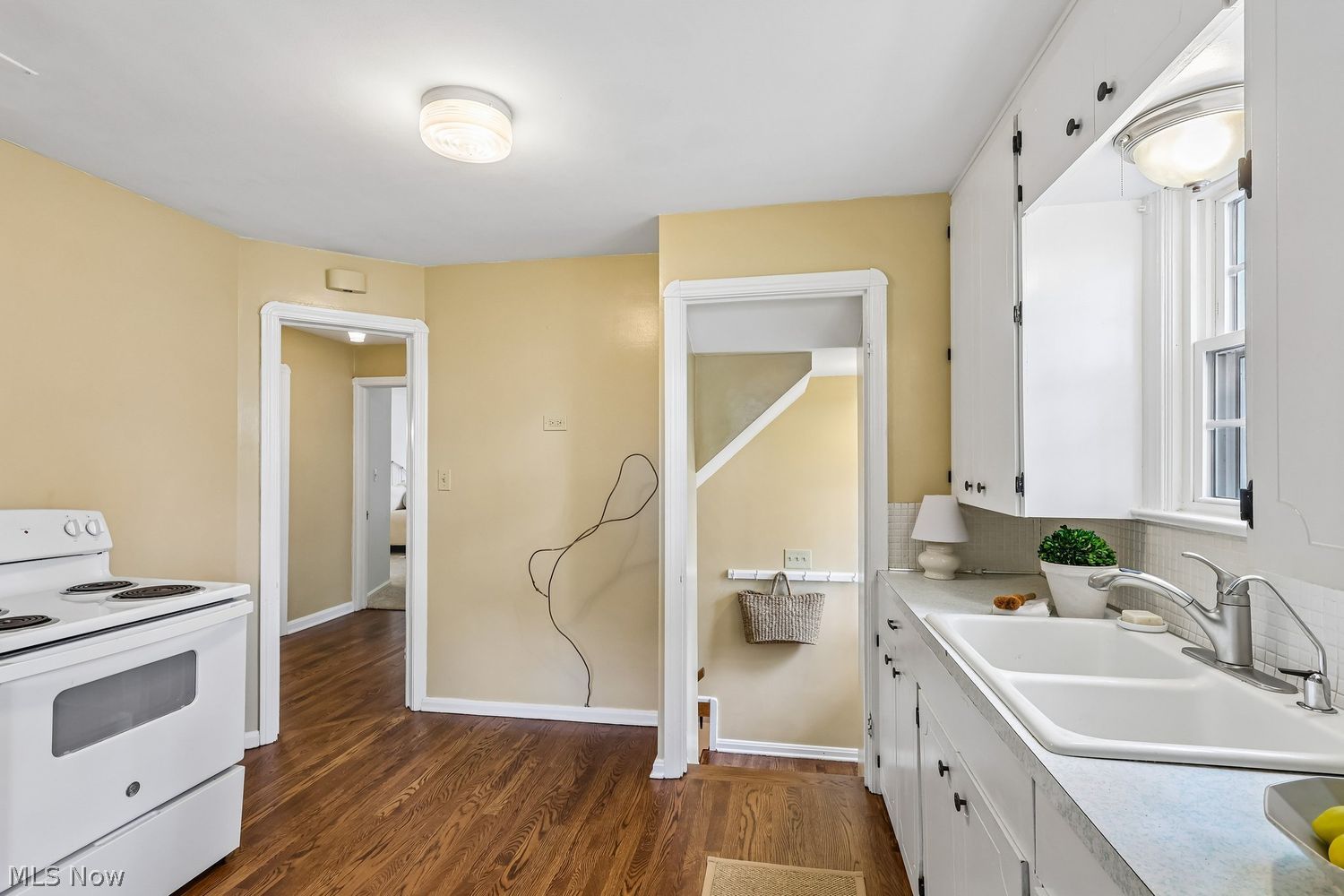 455 Elmwood Road Bay Village OH 44140