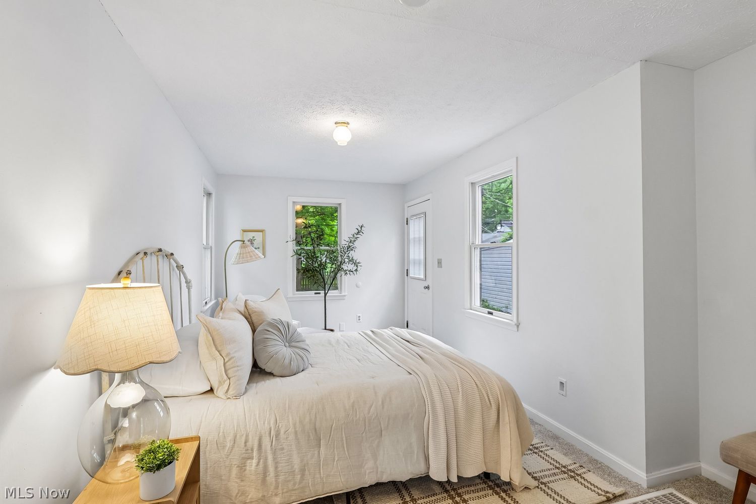 455 Elmwood Road Bay Village OH 44140