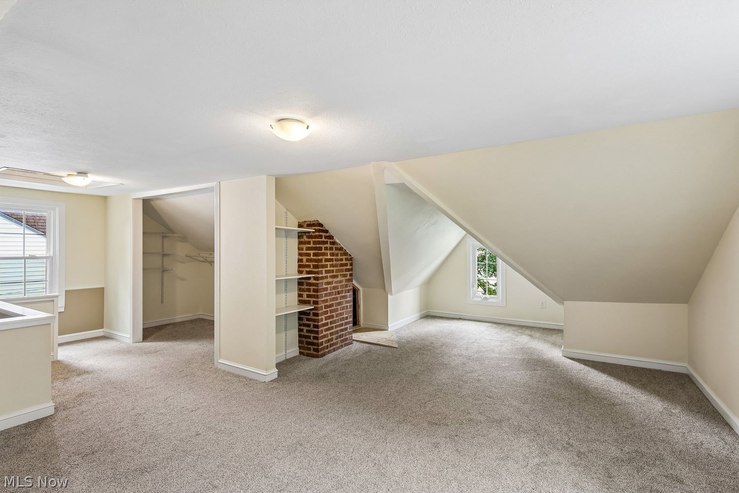 455 Elmwood Road Bay Village OH 44140