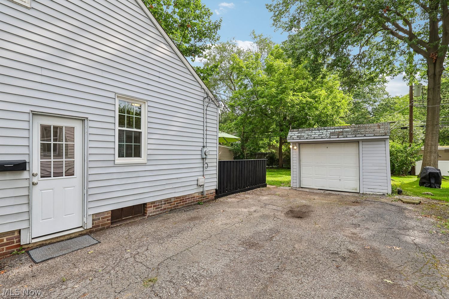 455 Elmwood Road Bay Village OH 44140