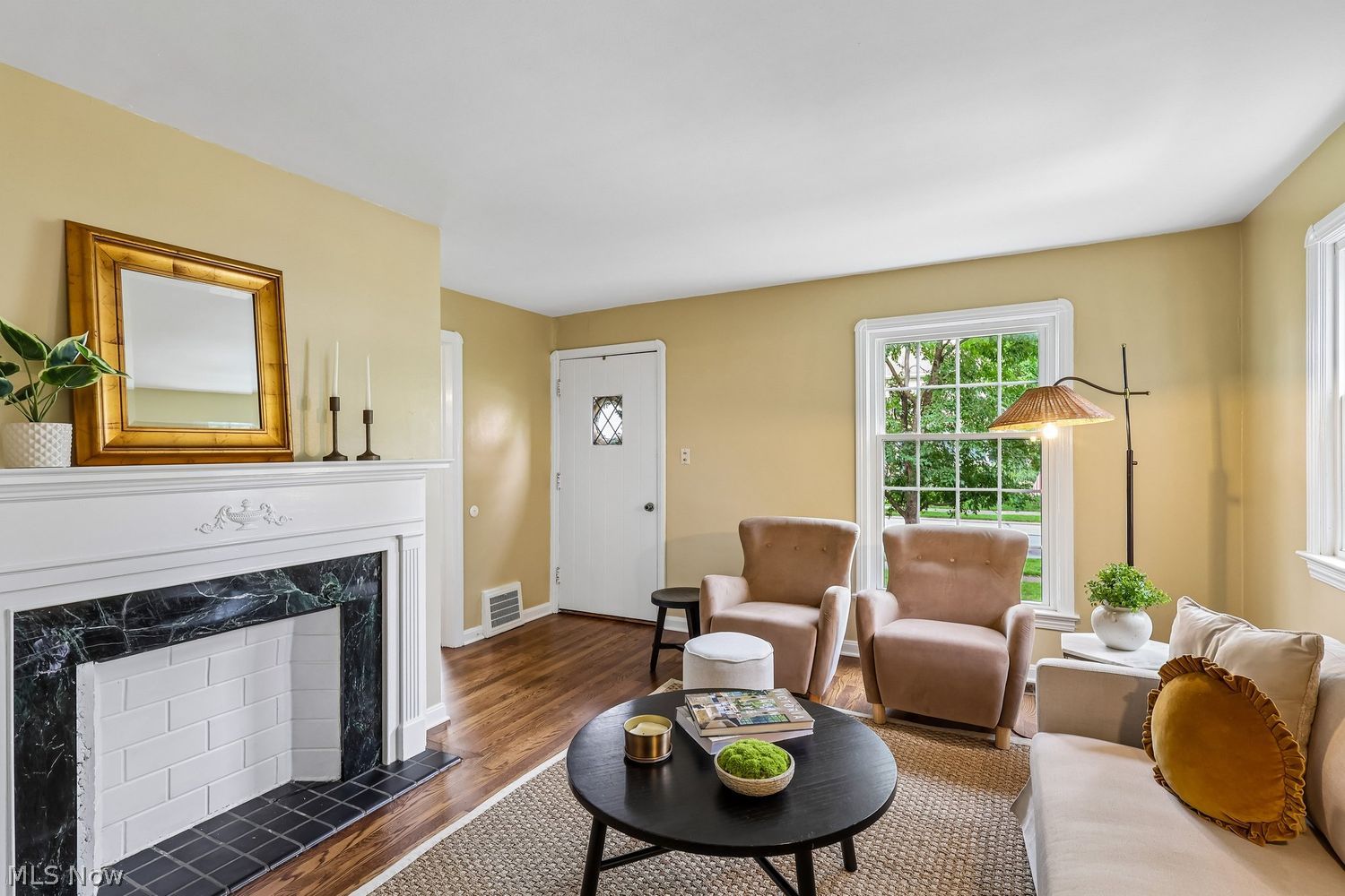 455 Elmwood Road Bay Village OH 44140
