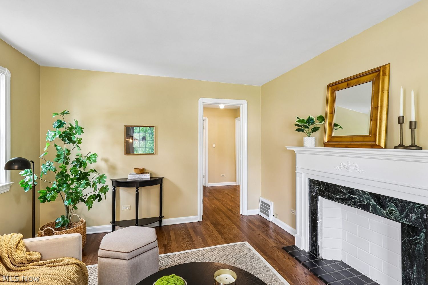 455 Elmwood Road Bay Village OH 44140