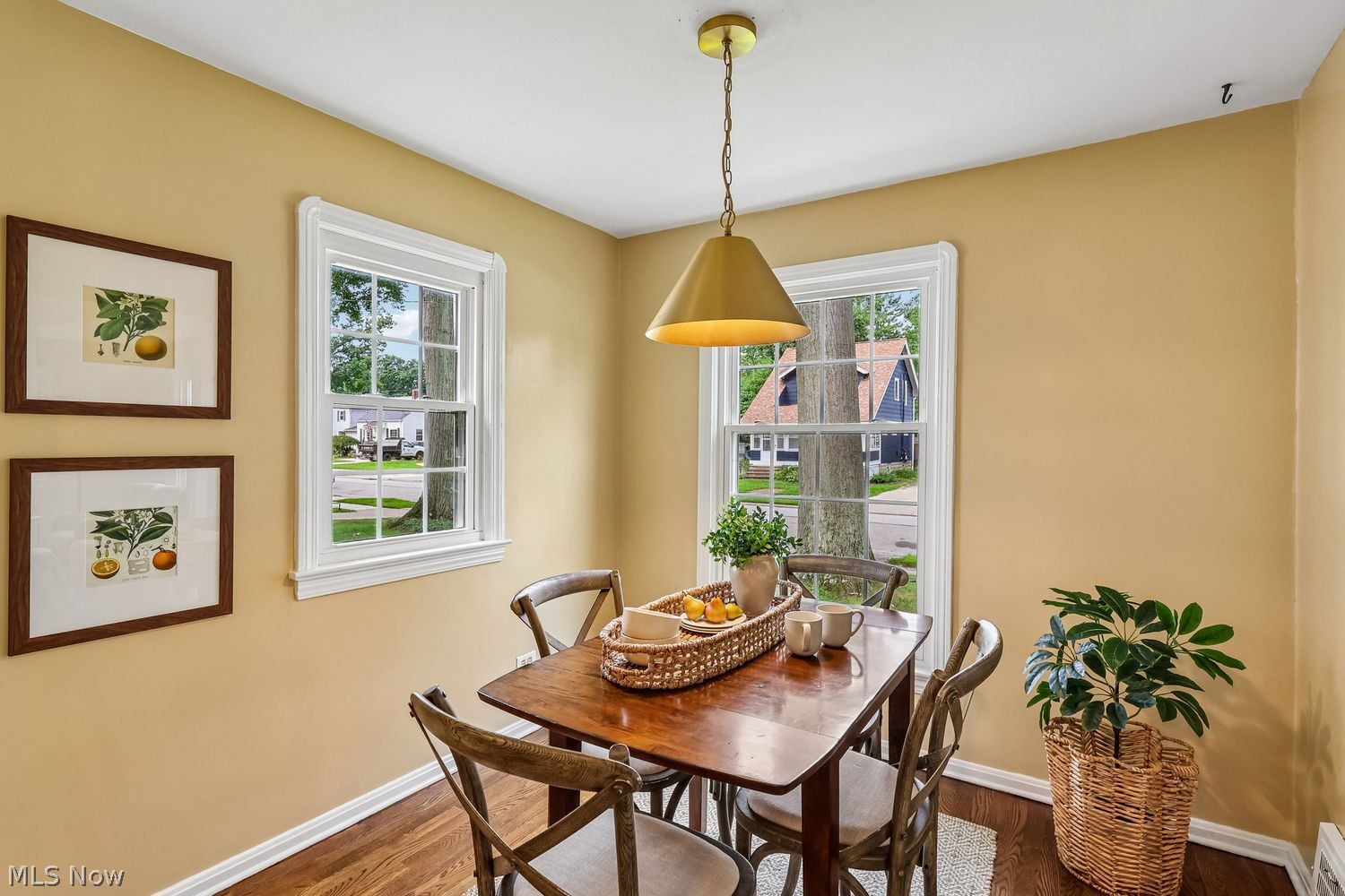 455 Elmwood Road Bay Village OH 44140