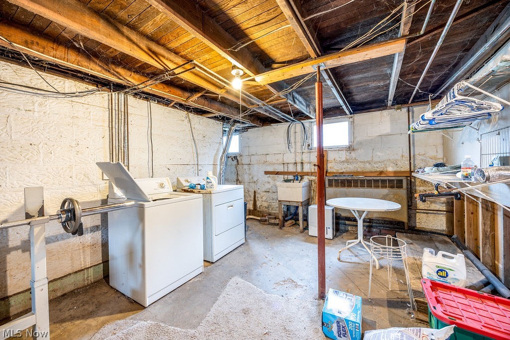 6886 State Route 821 Whipple OH 45788