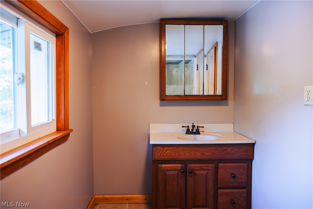1965 Hall Drive Coshocton OH 43812