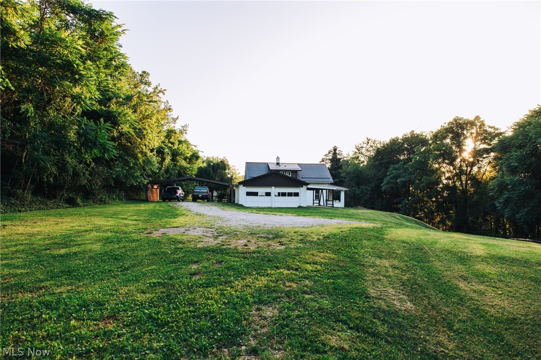 1965 Hall Drive Coshocton OH 43812