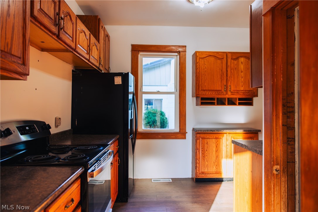 1965 Hall Drive Coshocton OH 43812