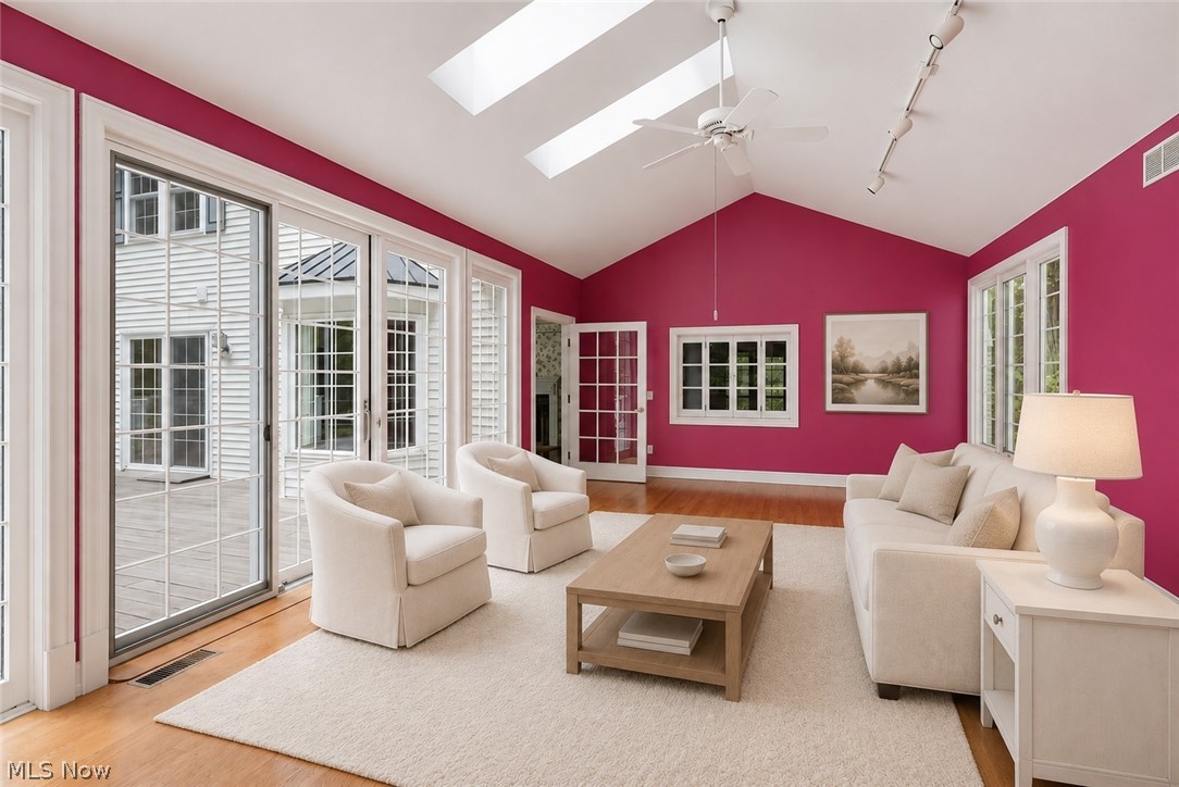20 Stonecreek Drive Chagrin Falls OH 44022
