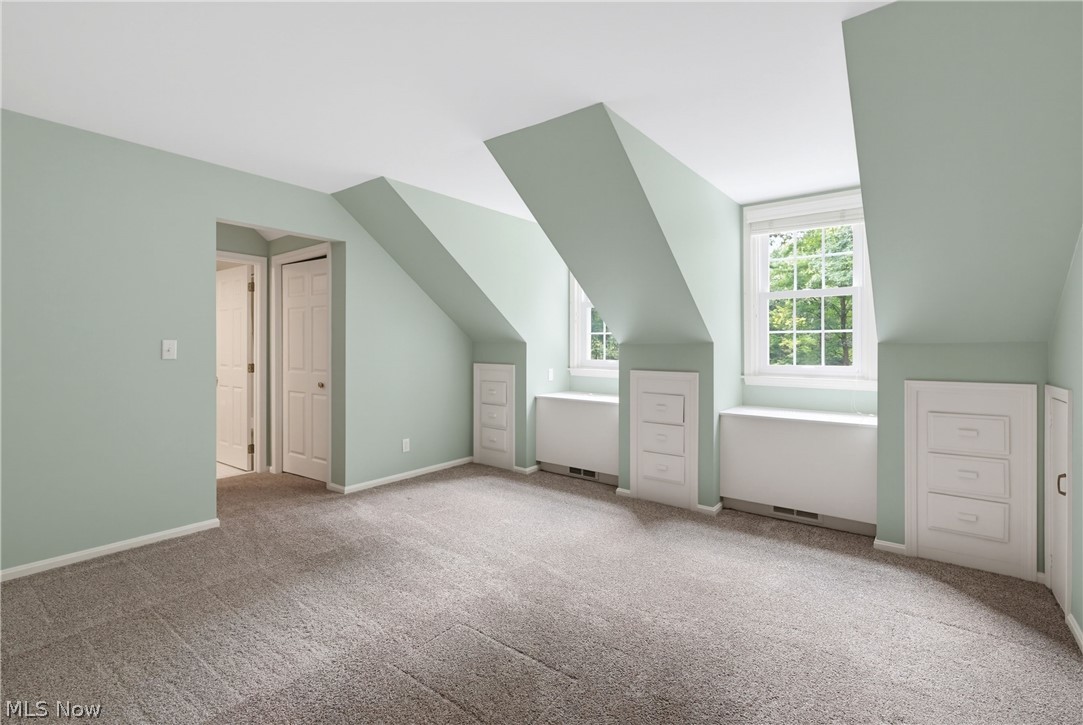 20 Stonecreek Drive Chagrin Falls OH 44022