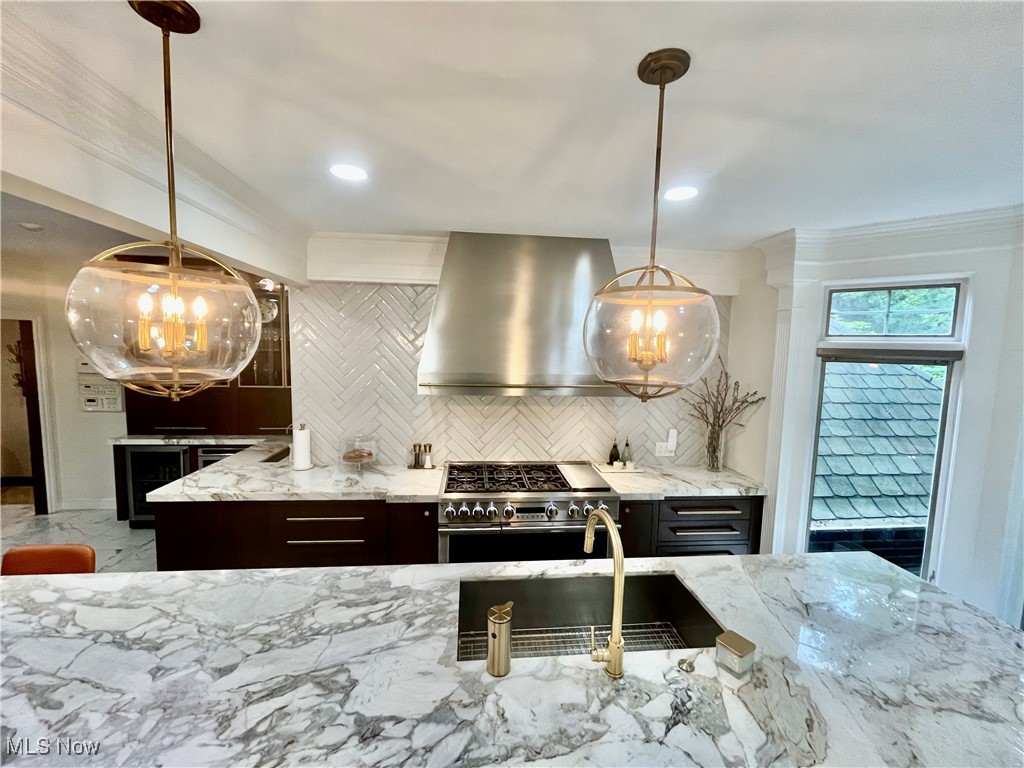 23547 Quail Hollow Westlake OH 44145