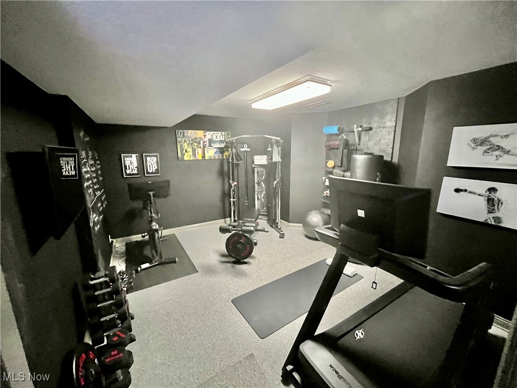 23547 Quail Hollow Westlake OH 44145