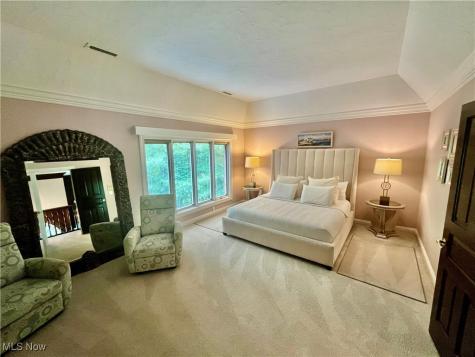 23547 Quail Hollow Westlake OH 44145
