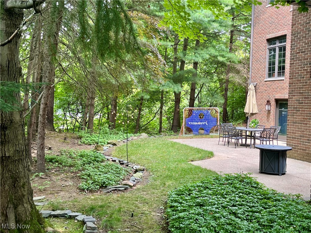 23547 Quail Hollow Westlake OH 44145