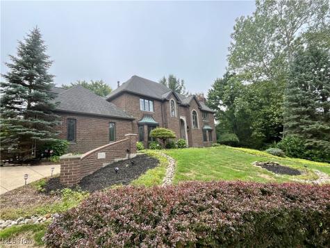 23547 Quail Hollow Westlake OH 44145