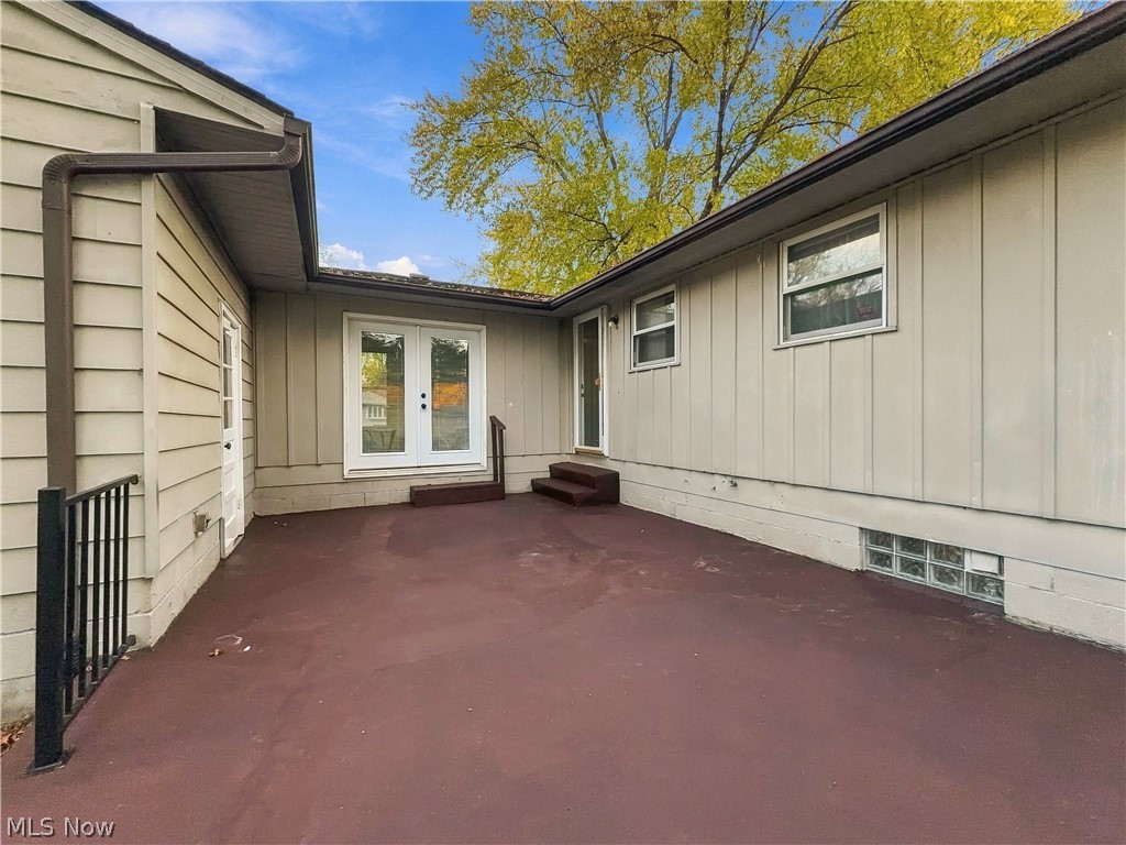 7597 Venice Heights Drive NE Warren OH 44484