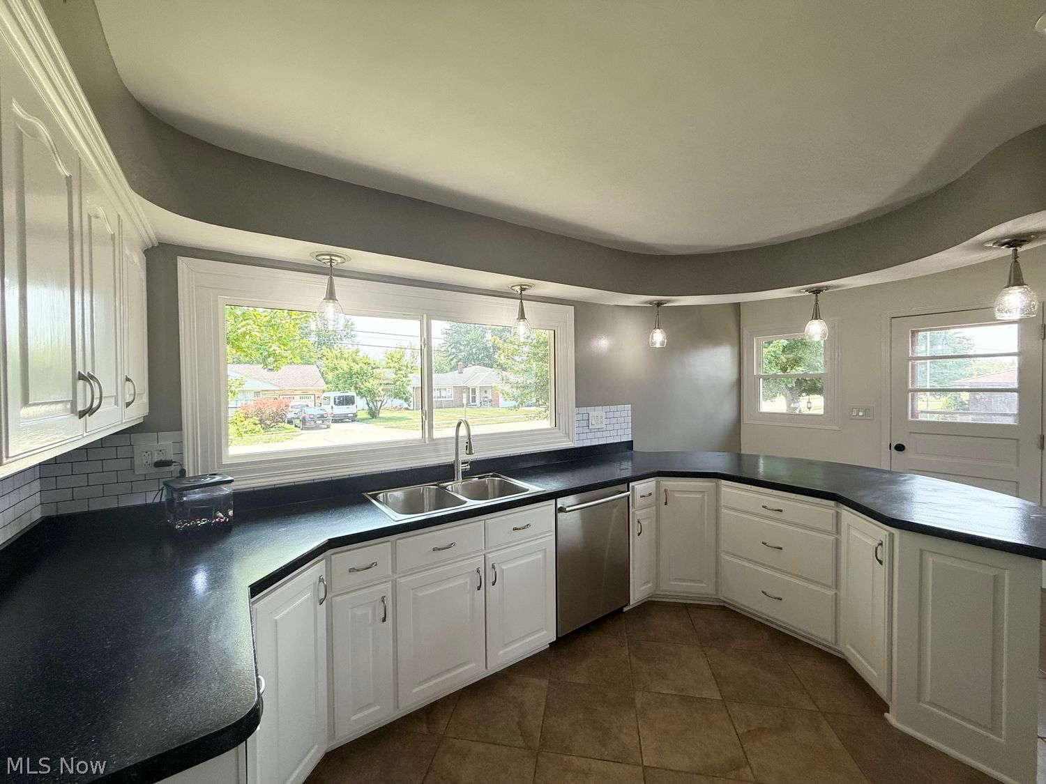 119 Harmon Court Lagrange OH 44050