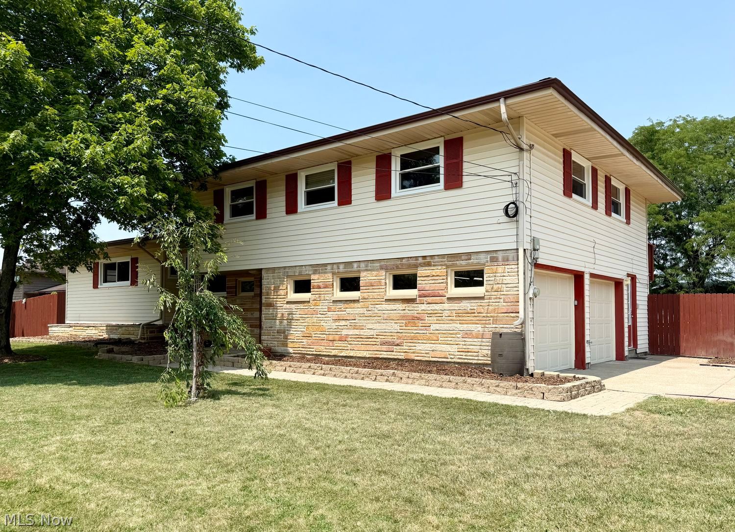 119 Harmon Court Lagrange OH 44050