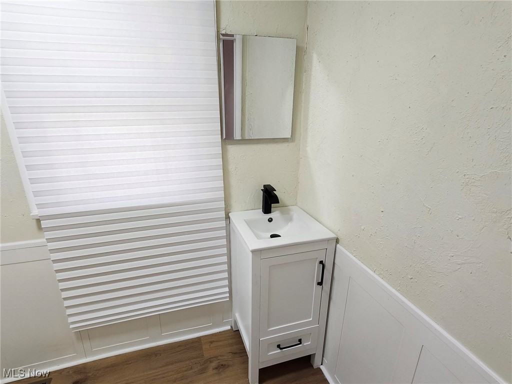 2288 E 95th Street Cleveland OH 44106