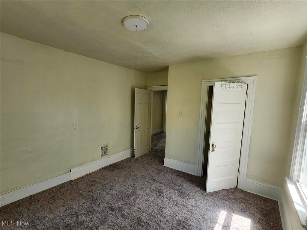 2288 E 95th Street Cleveland OH 44106