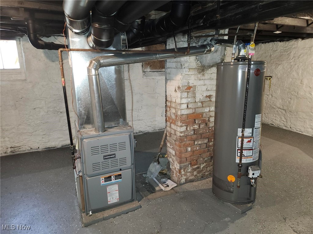 2288 E 95th Street Cleveland OH 44106