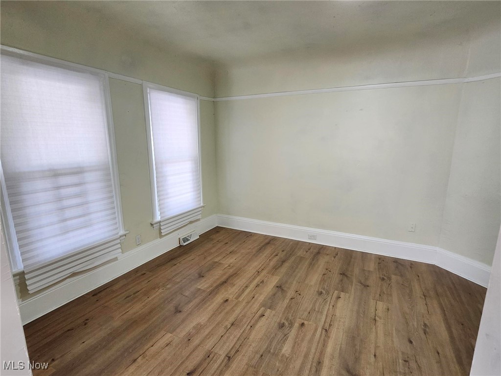 2288 E 95th Street Cleveland OH 44106