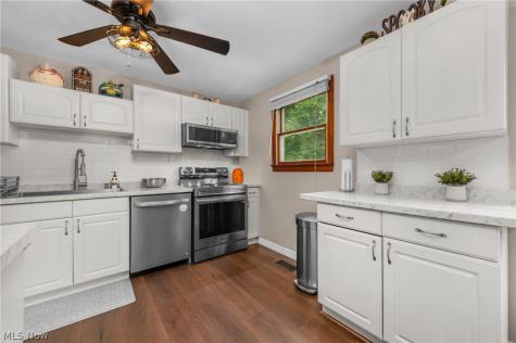15646 Bittersweet Court Strongsville OH 44136