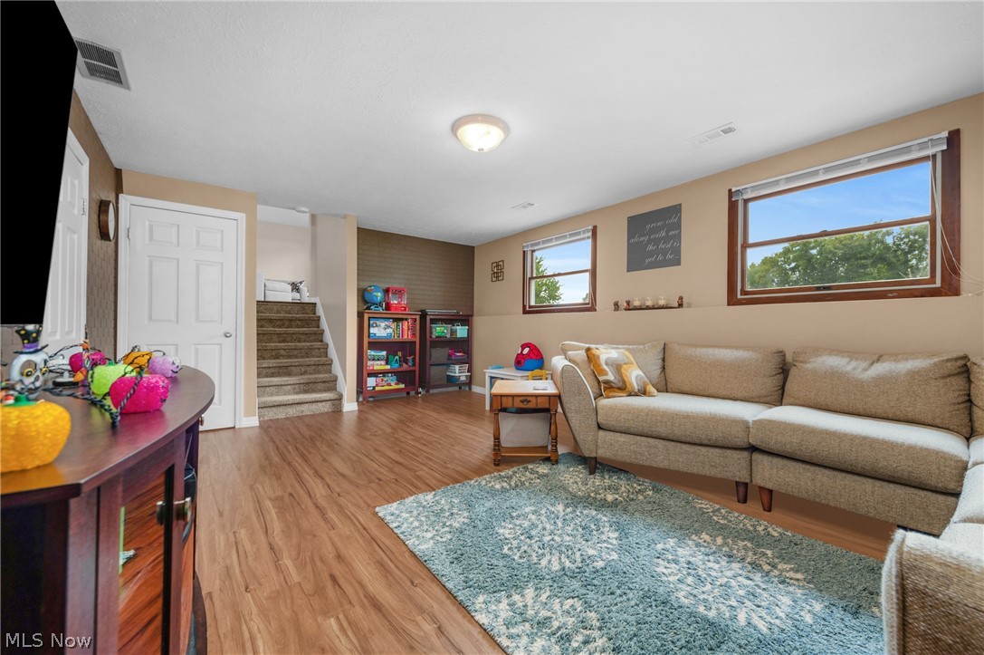 15646 Bittersweet Court Strongsville OH 44136