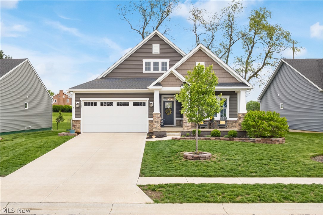 1157 Fountain View Street NE Canton OH 44721