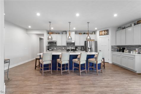 1157 Fountain View Street NE Canton OH 44721