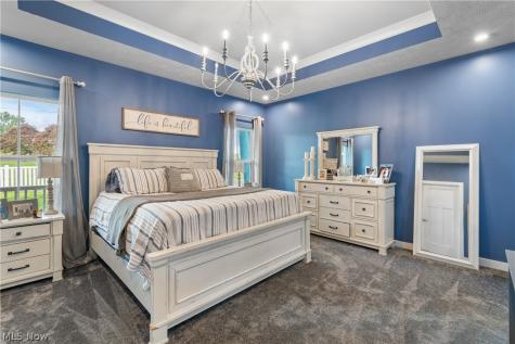 1157 Fountain View Street NE Canton OH 44721