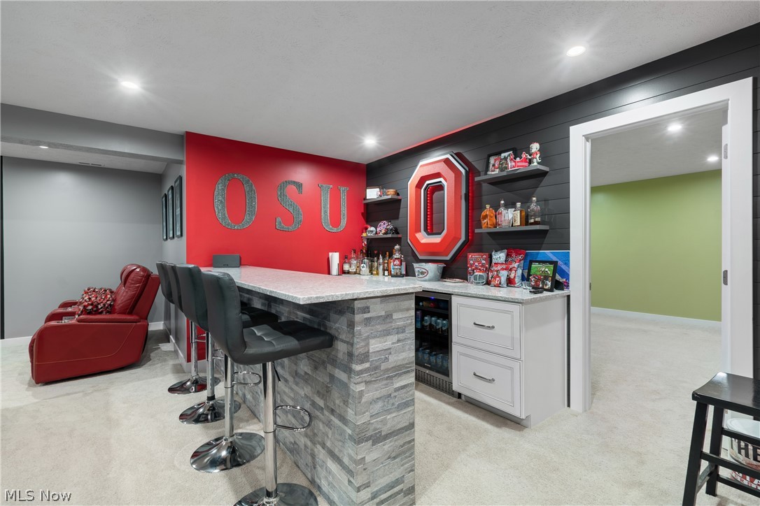 1157 Fountain View Street NE Canton OH 44721