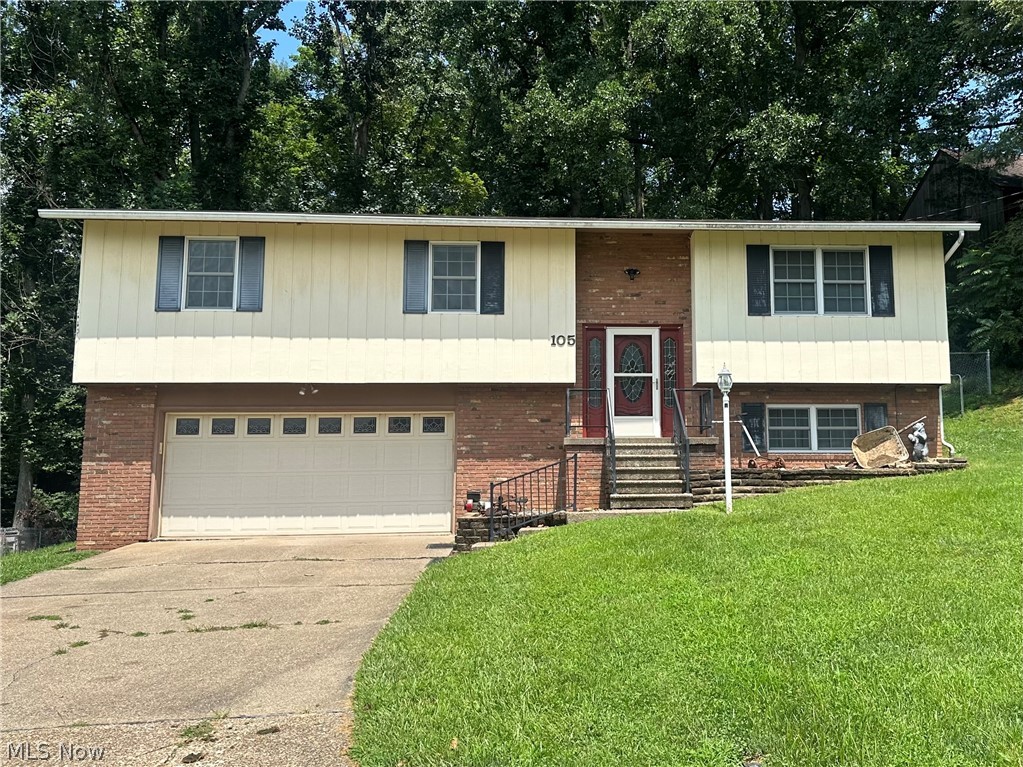 105 Randolph Road Marietta OH 45750