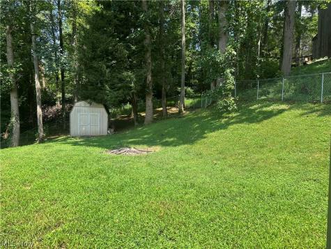 105 Randolph Road Marietta OH 45750