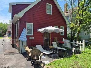 11813 Dove Cleveland OH 44122