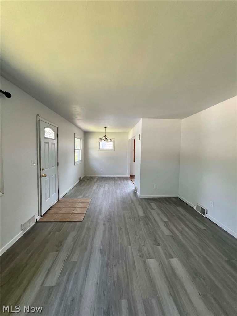 2915 Northwest Boulevard NW Warren OH 44485