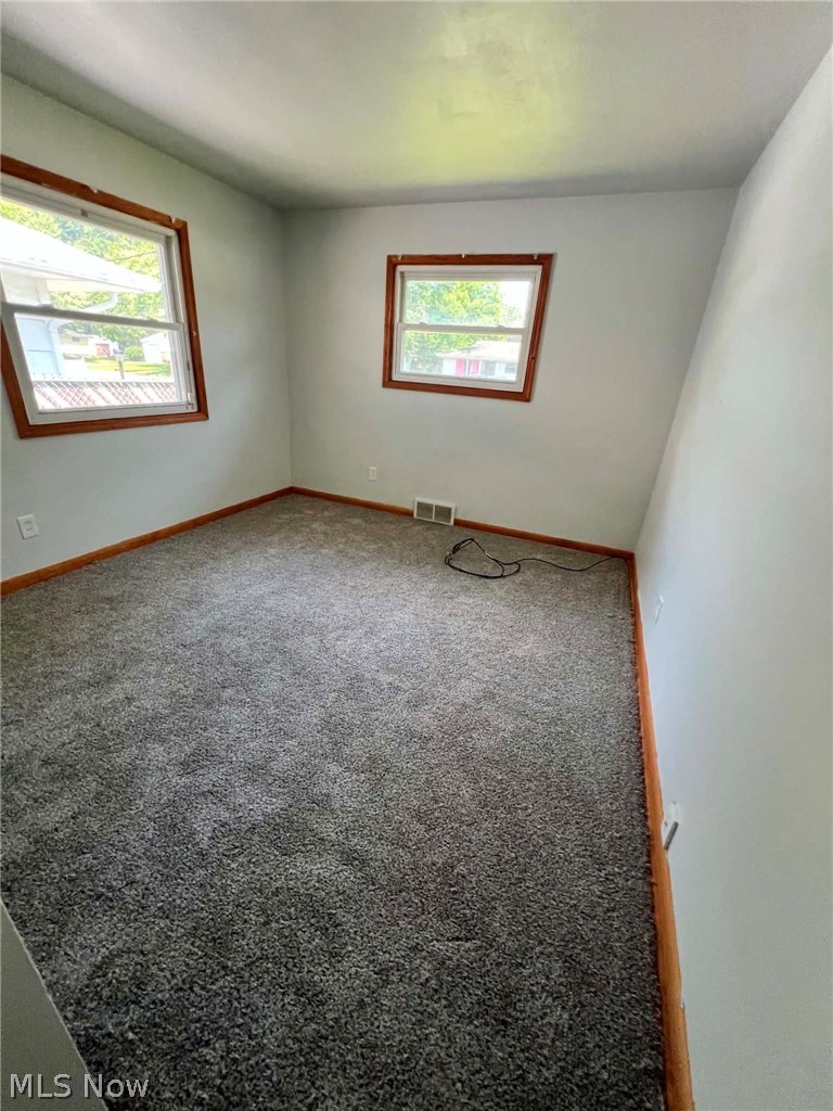 2915 Northwest Boulevard NW Warren OH 44485