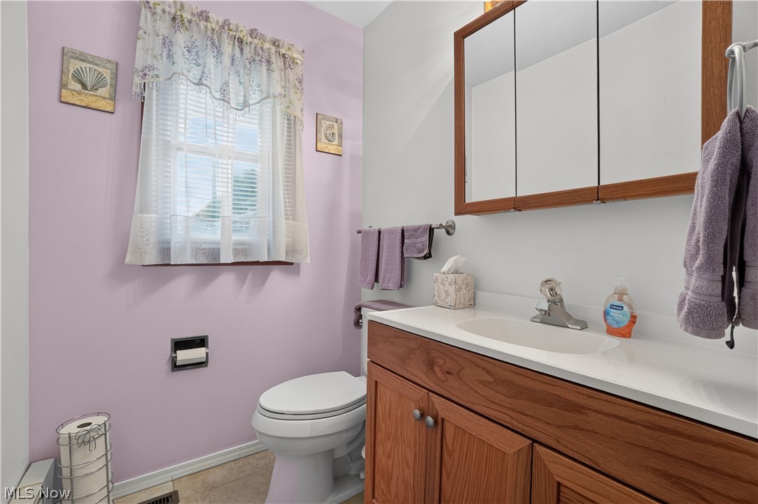 7303 Poore Road Conneaut OH 44030