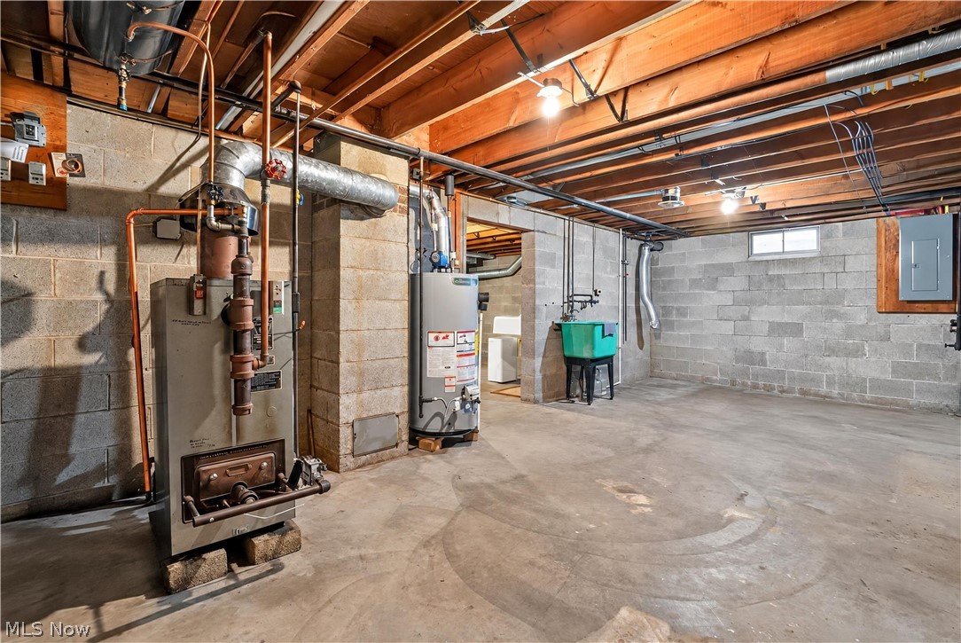 7303 Poore Road Conneaut OH 44030
