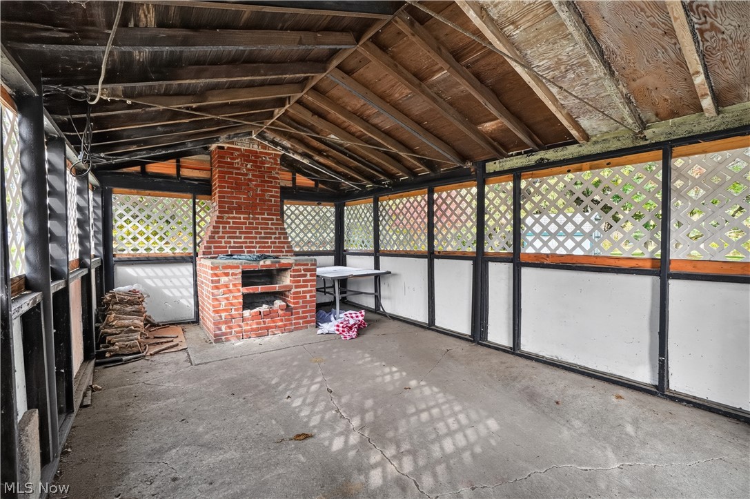 7303 Poore Road Conneaut OH 44030