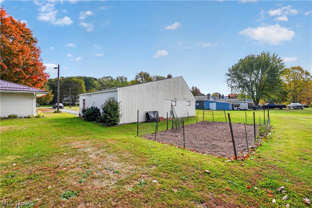 7303 Poore Road Conneaut OH 44030