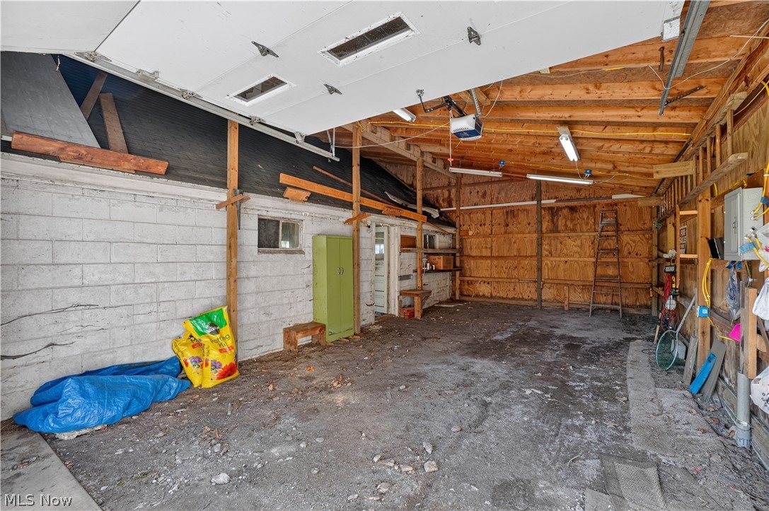 7303 Poore Road Conneaut OH 44030