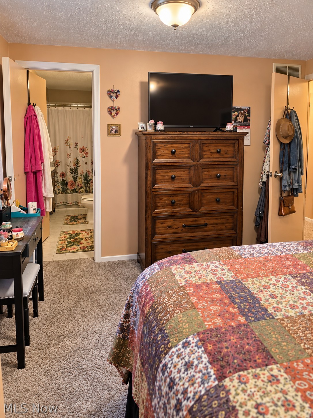 201 Greenbriar Drive Cortland OH 44410