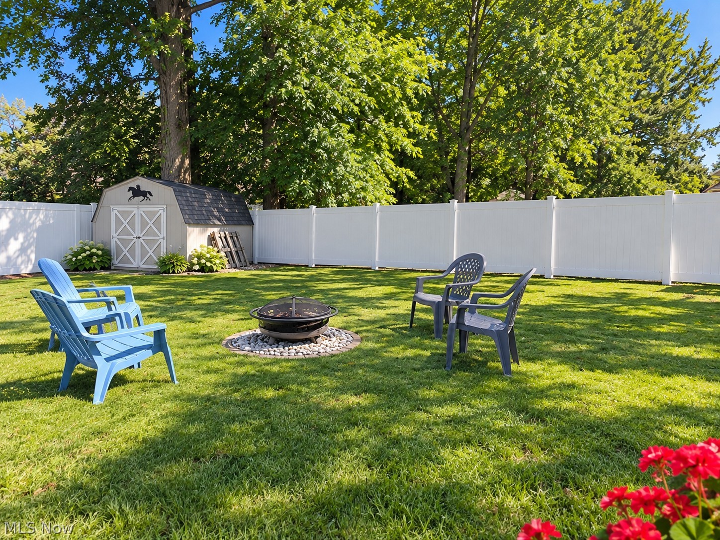 201 Greenbriar Drive Cortland OH 44410
