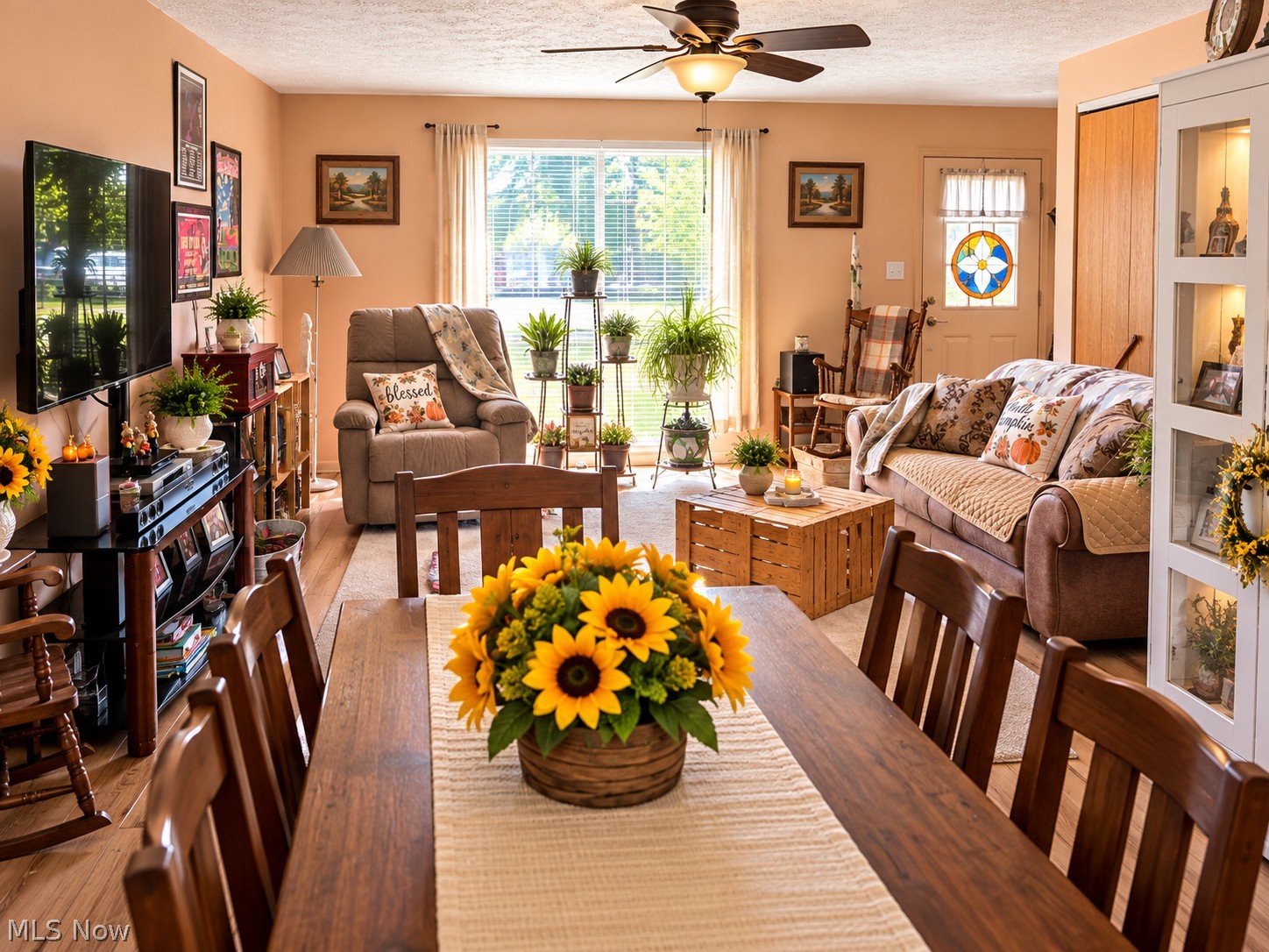 201 Greenbriar Drive Cortland OH 44410