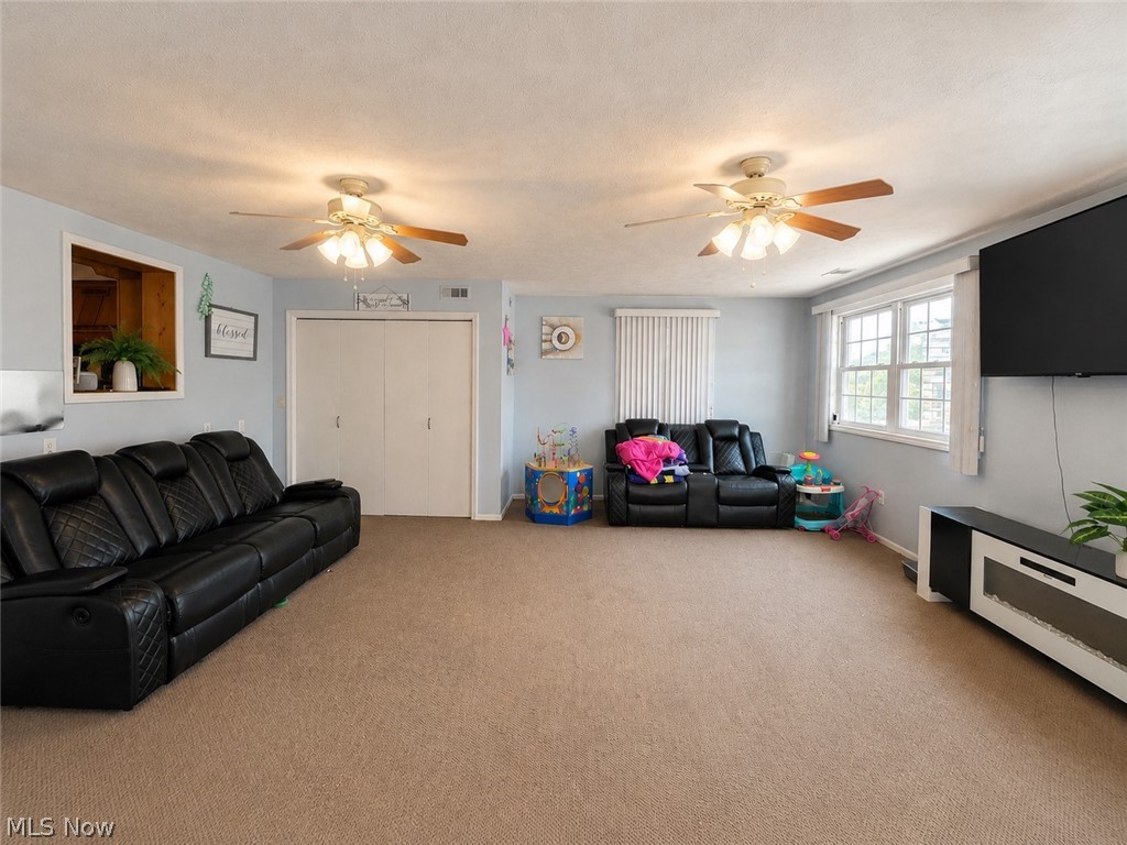 138 Tera Manor Wintersville OH 43953