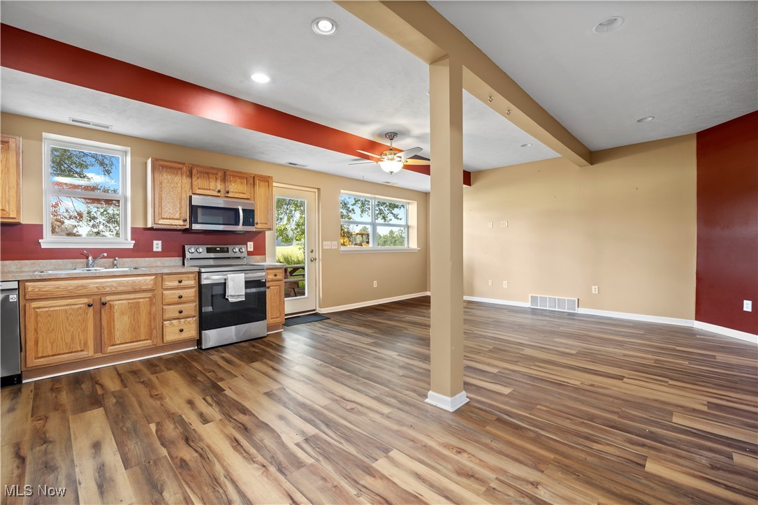 40163 Banks Road Grafton OH 44044