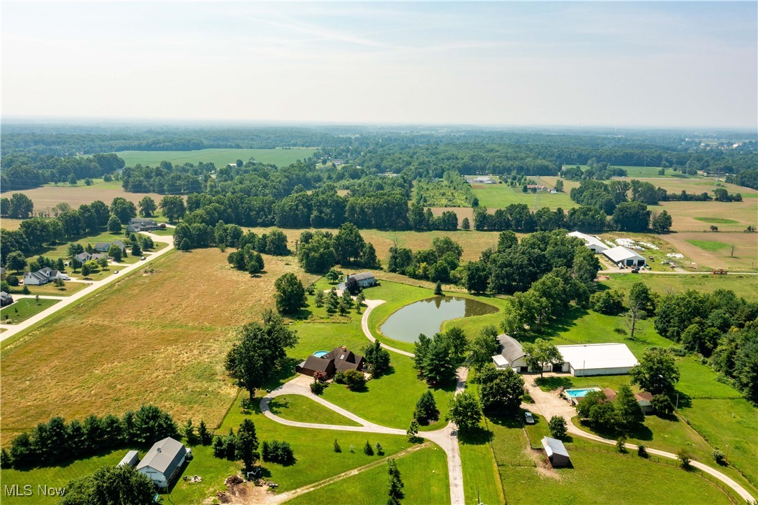 40163 Banks Road Grafton OH 44044