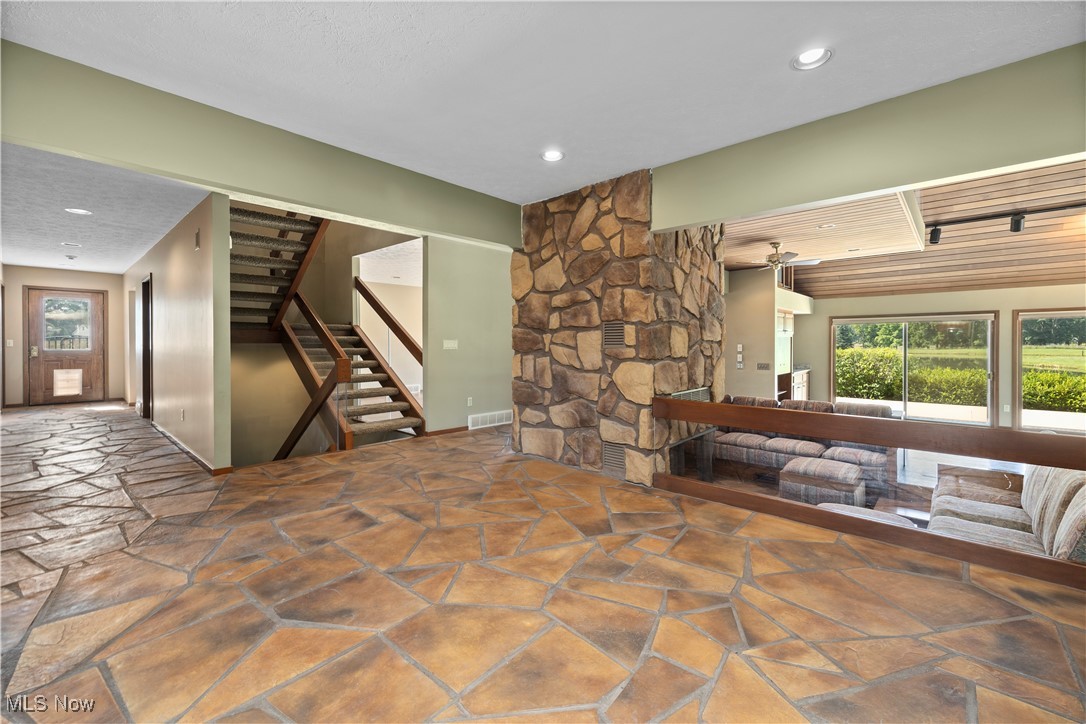 40163 Banks Road Grafton OH 44044