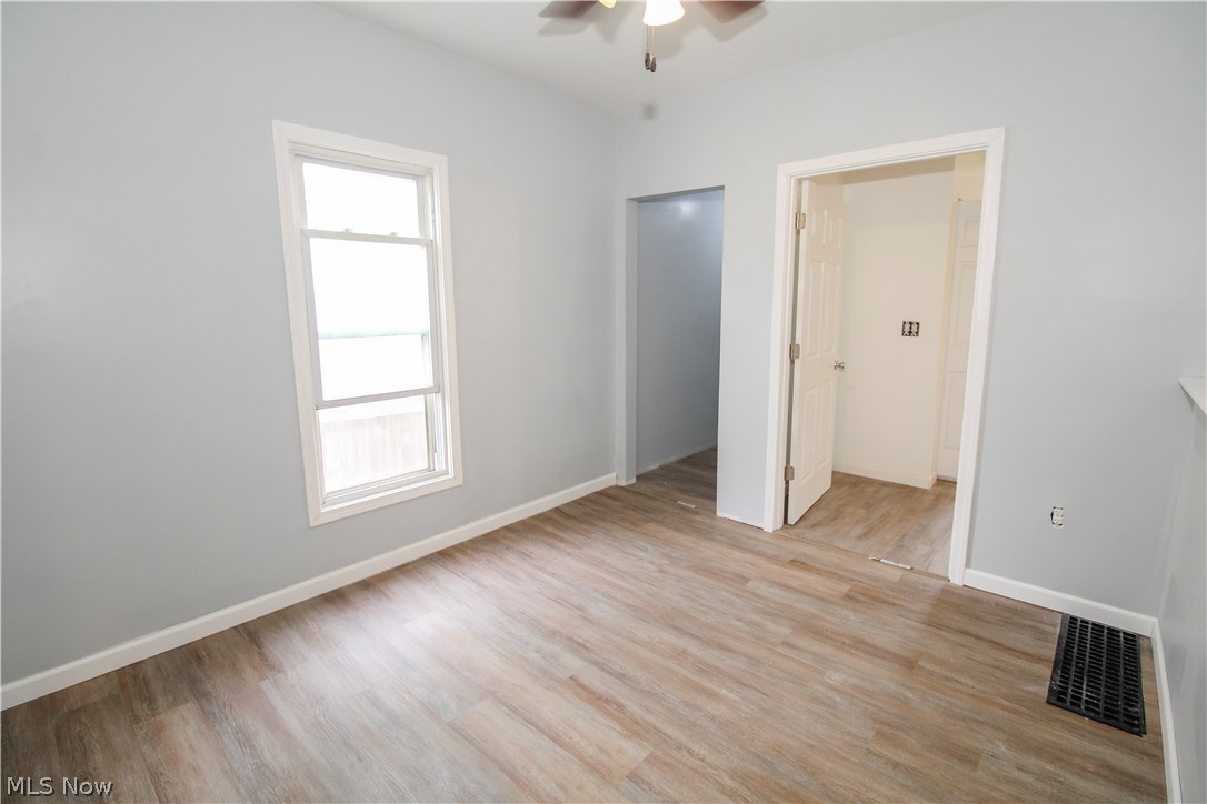 152 Garvin Avenue Elyria OH 44035