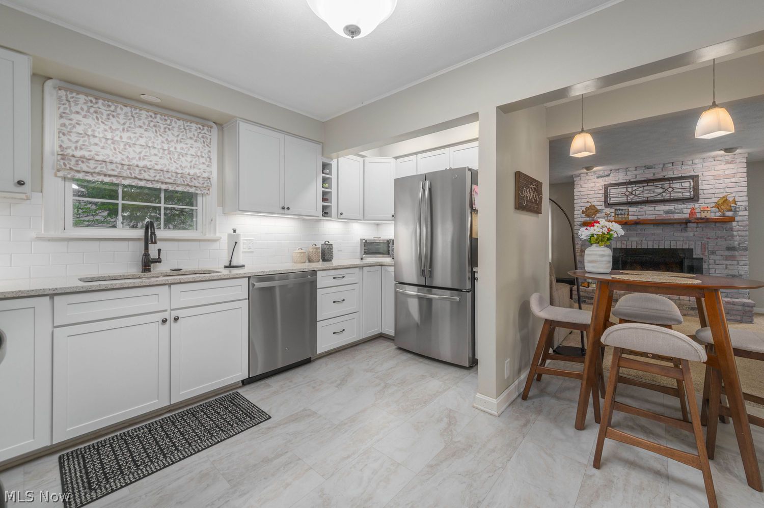 328 Oakmoor Road Bay Village OH 44140